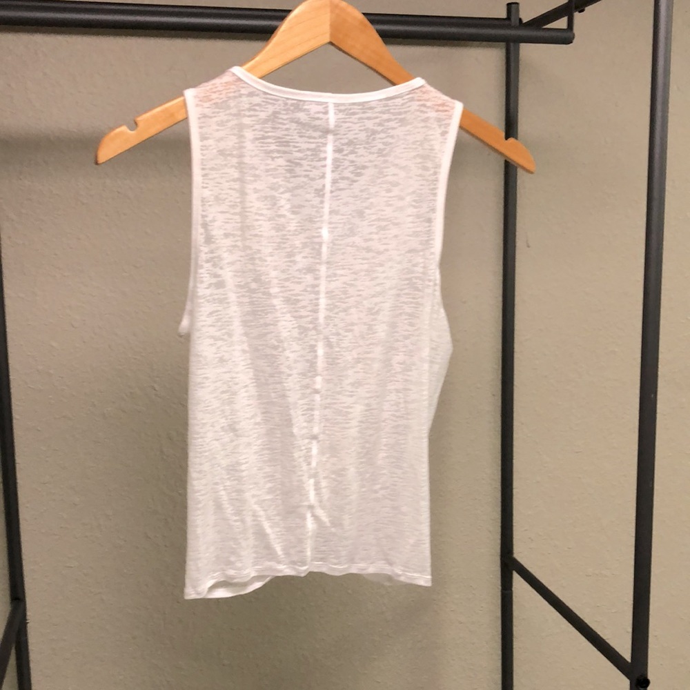 Tank top! - Picture 2 of 3